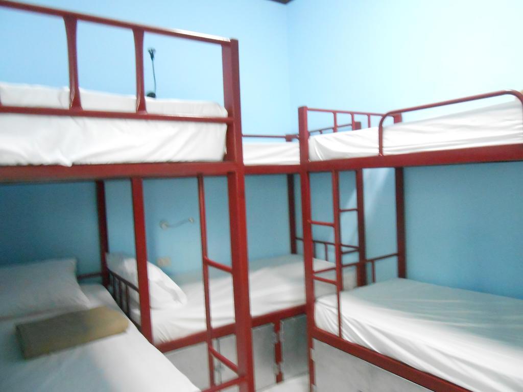 Lucky Backpacker Hostel Vientiane Ruang foto