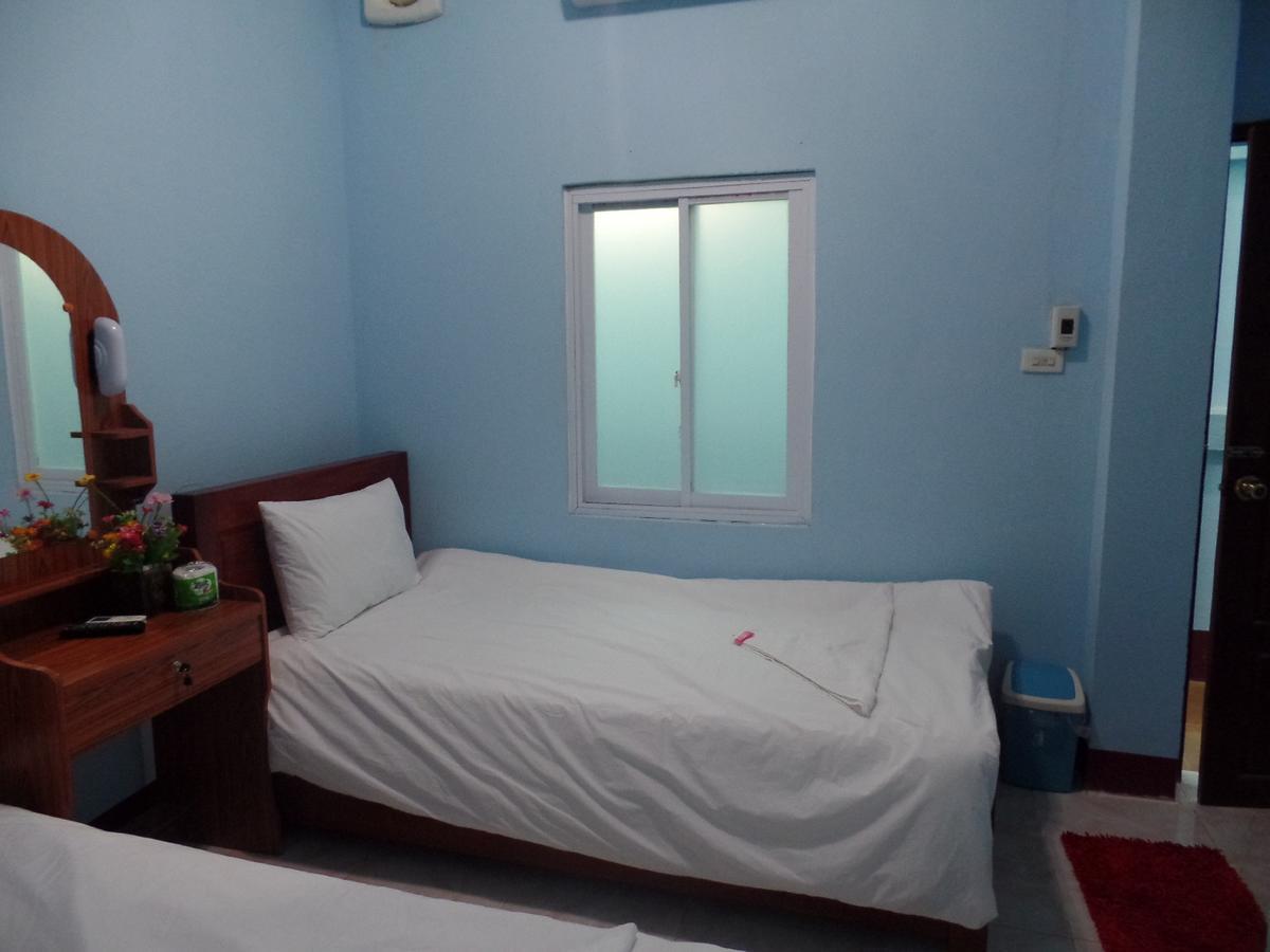 Lucky Backpacker Hostel Vientiane Ruang foto